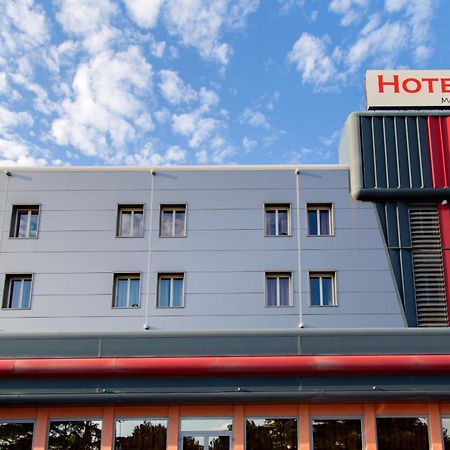 Hotel Mediterraneo Stagno Esterno foto